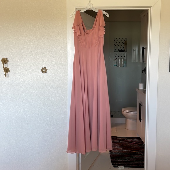 David’s Bridal Bridesmaid Dress, size 8, floor length gown in Desert Coral. - Picture 5 of 5